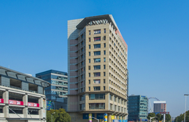 南方休閑廣場有面積出租嗎？