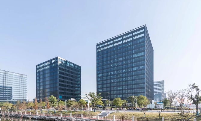 上海虹橋中建錦繡天地：匠心筑造，城市生活新典范！