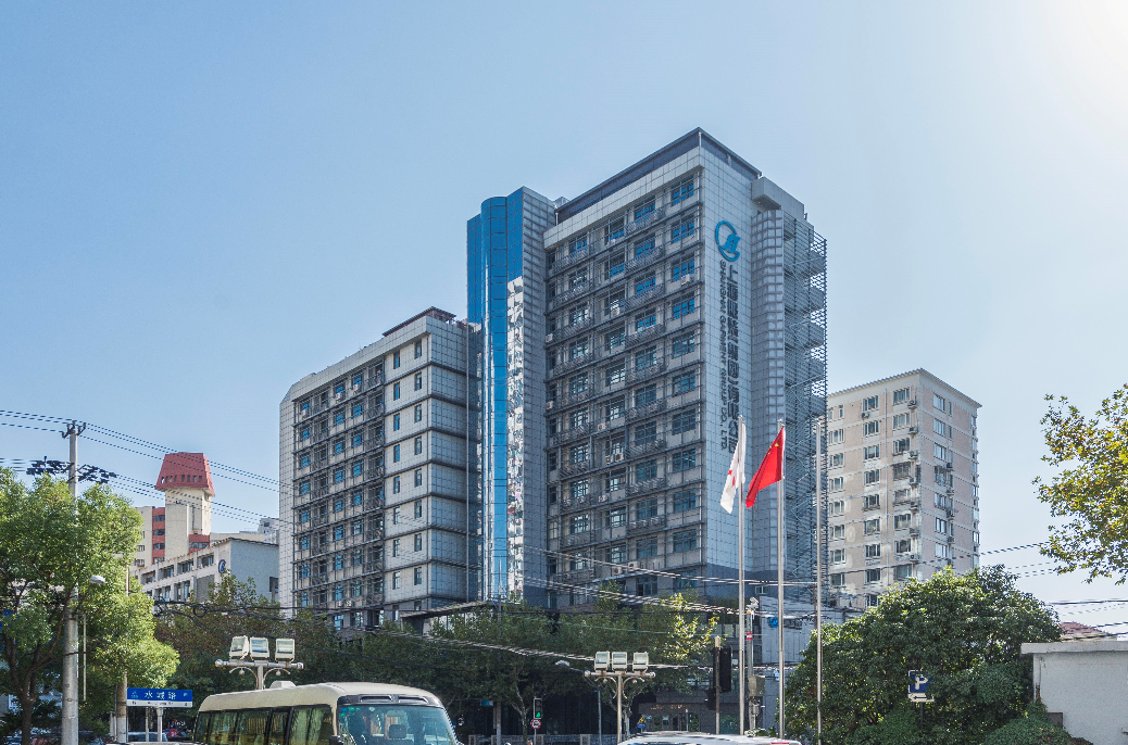 上海上服商廈：現(xiàn)代化商務(wù)樓宇，滿足多樣需求